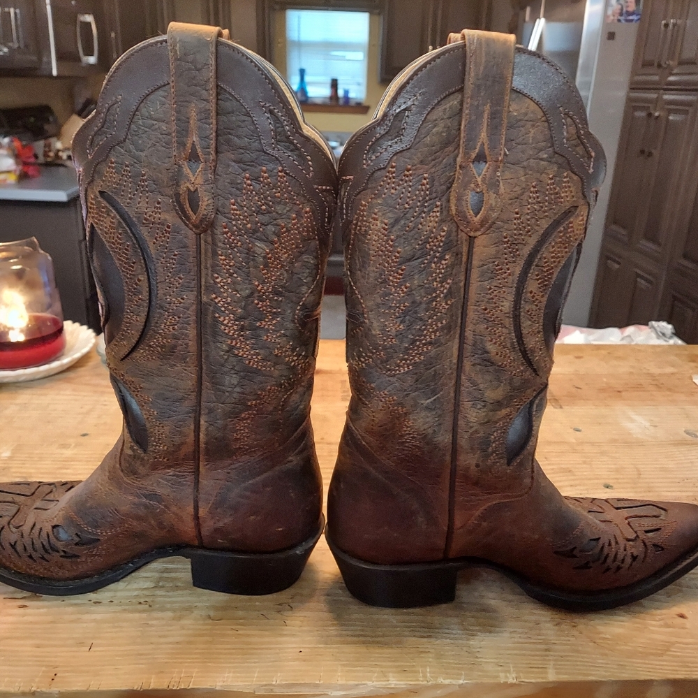 Cowboy boots - Picture 3 of 3